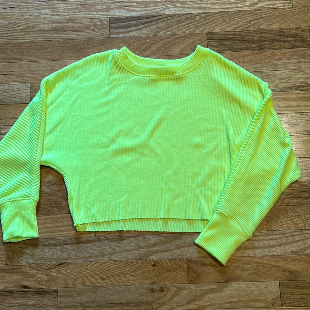 Highlighter yellow cropped dolman sleeve ribbed top. By la la land, size small.